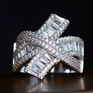 Topaz curly Q ring Size 7.5